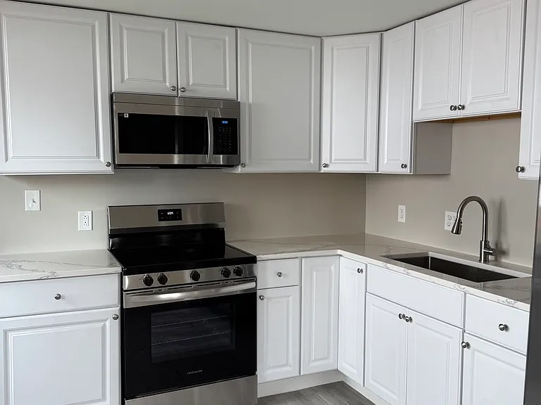 108 Buchanan Ave #1 — Photo 9