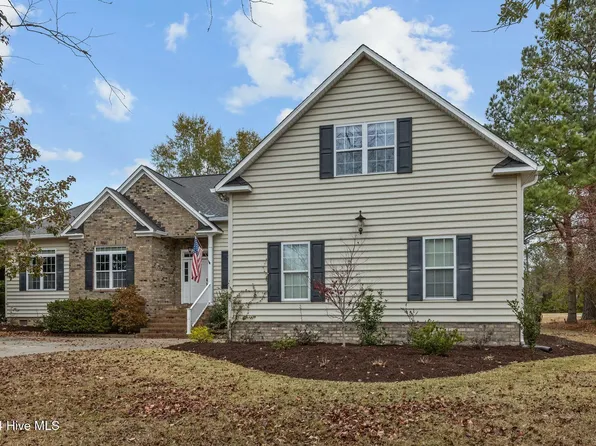 912 Taberna Circle, New Bern, NC 28562