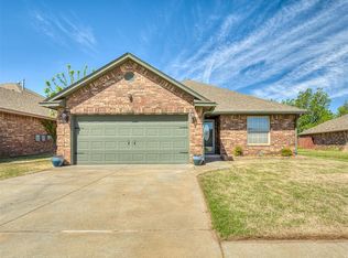 3205 Sahoma Trl, Yukon, OK 73099