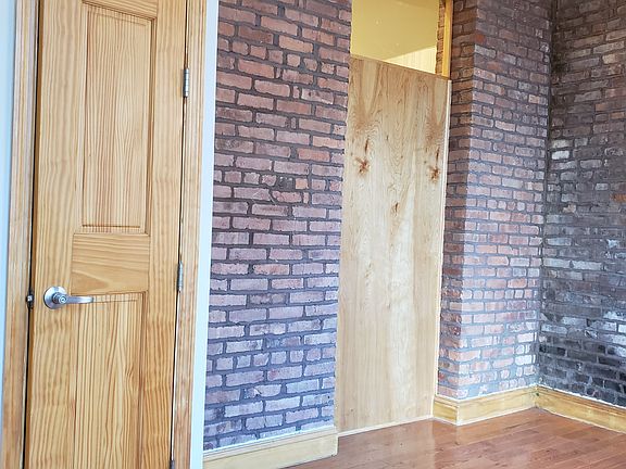 4th image of 479 Classon Ave #2B