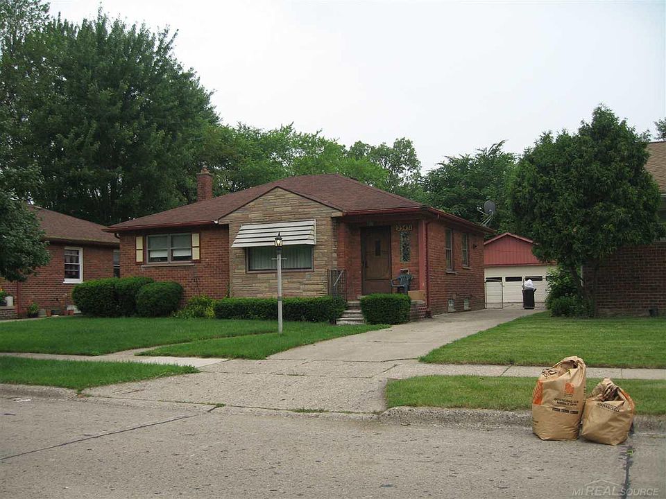 1st image of 23431 Geneva St