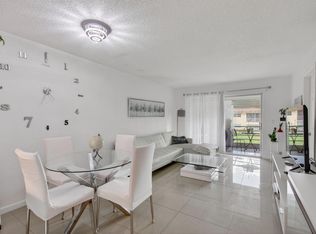 9915 Sandalfoot Blvd APT 418, Boca Raton, FL 33428