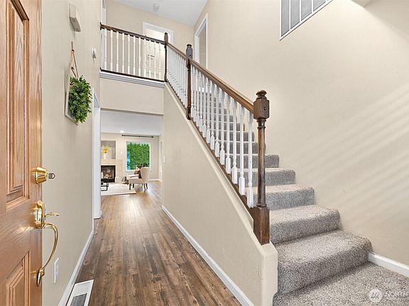 4th image of 1513 Primrose Ct