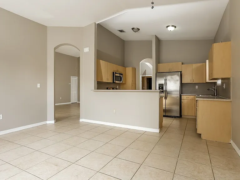 13124 SW 23rd St — Photo 9