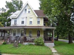 736 Chestnut St, Delanco, NJ 08075