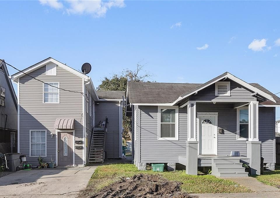 1st image of 644-48 Pailet Ave