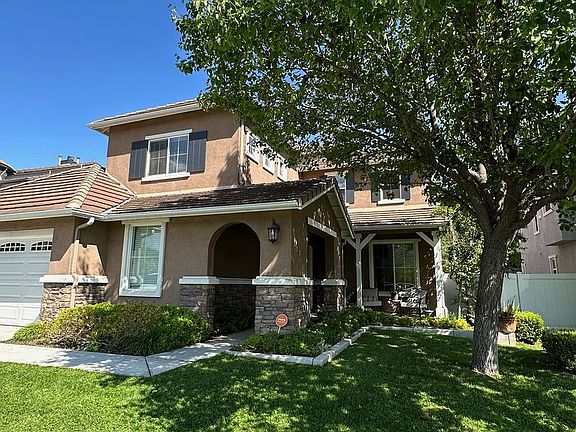 5th image of 27370 Carlton Oaks St