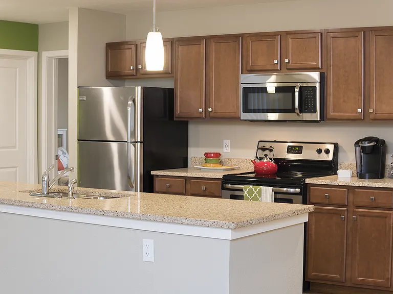 West Wind Place Apartments — Photo 18
