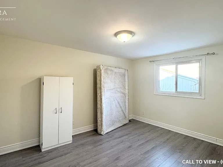 508 Pinetree Cres #508 — Photo 6