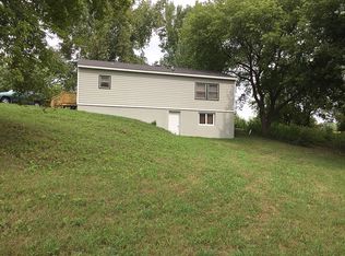 5665 50th St W, Webster, MN 55088