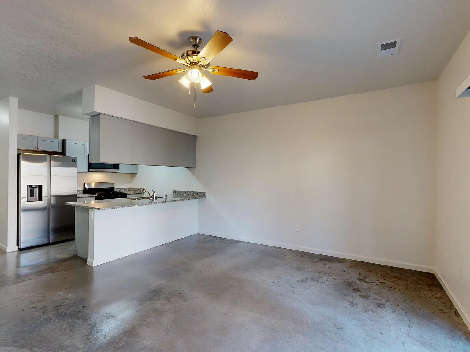 321 Sandia Rd NW — Photo 4