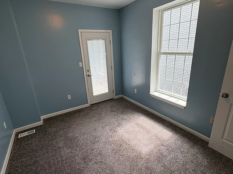 1207 Market St — Photo 3