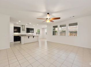 1401 Little Brook St, Bakersfield, CA 93311