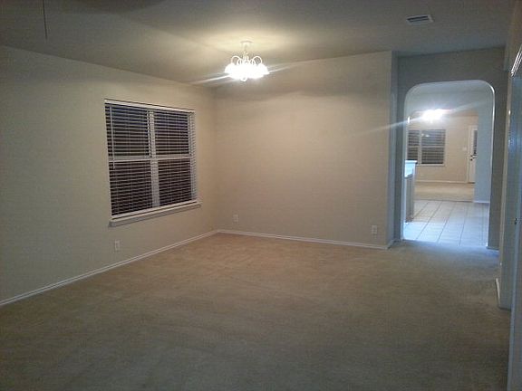 3rd image of 2534 Dove Crossing Dr