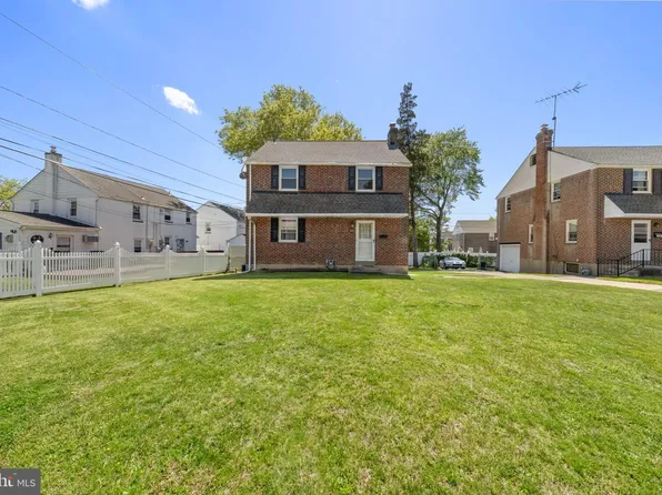 605 Circle Ter, Morton, PA 19070