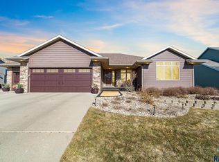 1108 W Killarney St, Sioux Falls, SD 57108