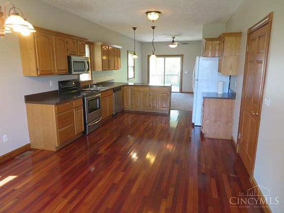 4th image of 432 E Main St