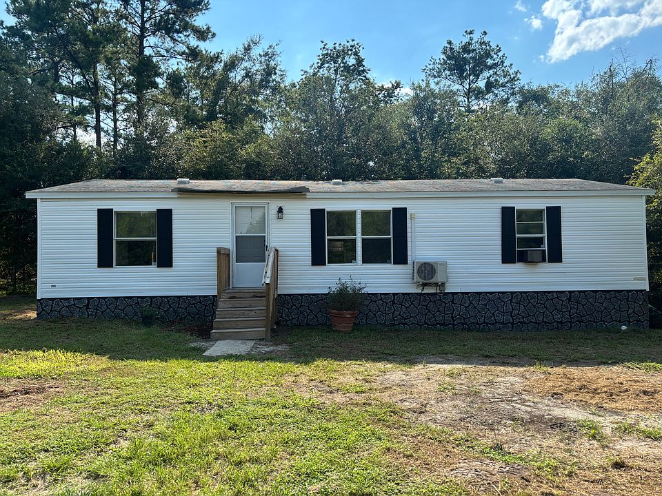 1st image of 1745 SW Old Lake City Ter