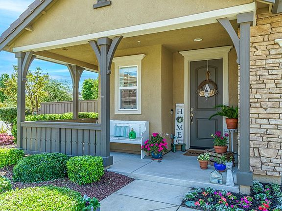 4th image of 4012 Burchard Way