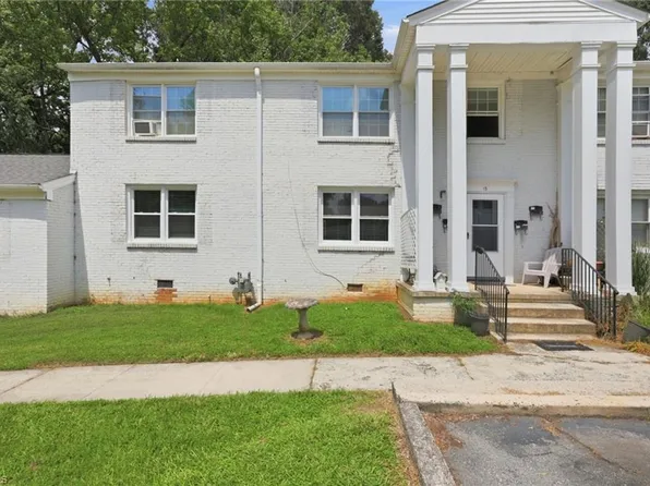1400 Roslyn Dr Unit 15B, Burlington, NC 27215
