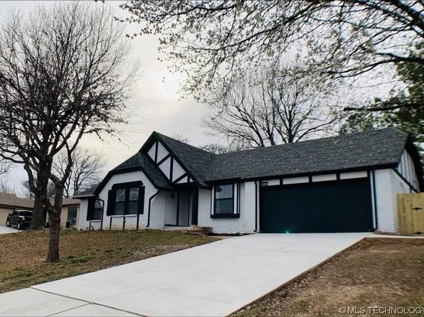 6922 S 28th West Ave, Tulsa, OK 74132