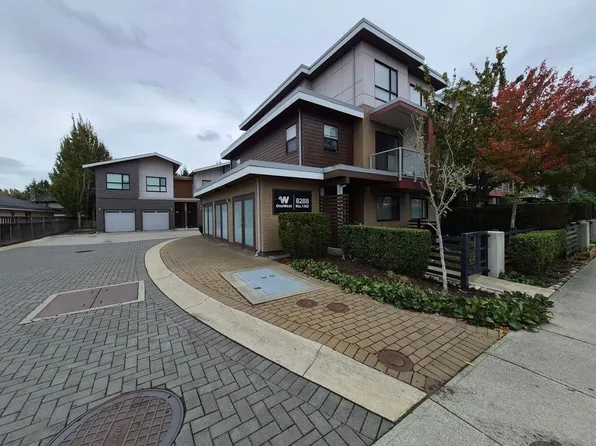8288 No 1 Rd #3, Richmond, BC V7C 1T2