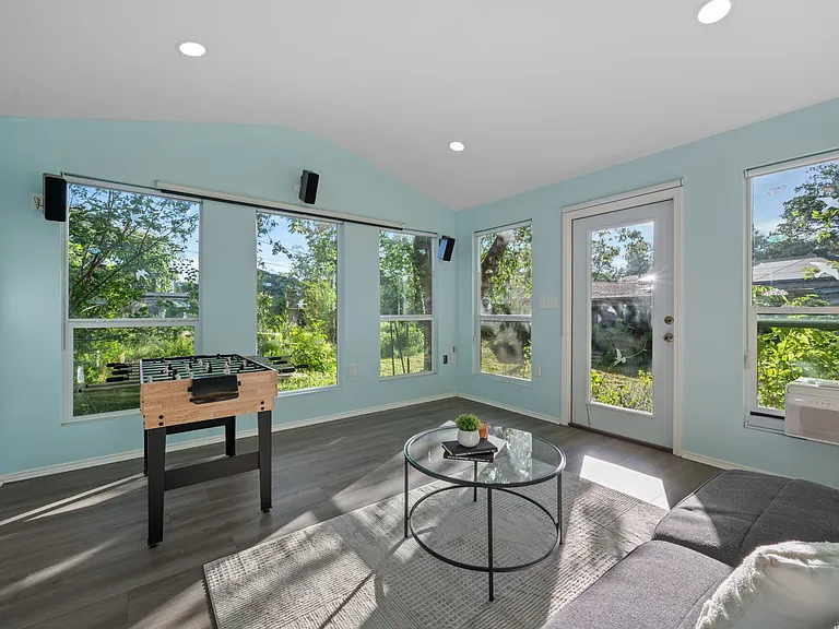 3811 Byron Dr — Photo 12