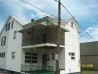2nd image of 30 E Cherry St
