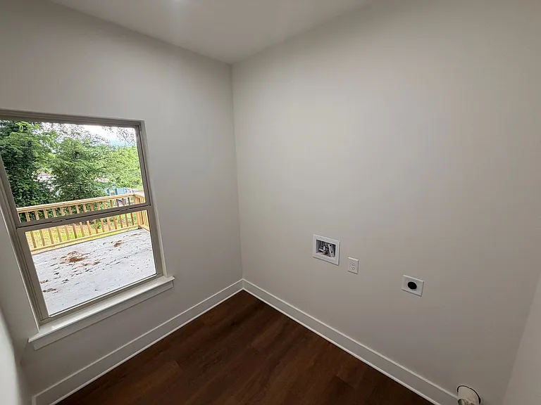 2417 Waverly St NW — Photo 20