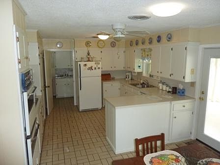2nd image of 507 Webb Ave