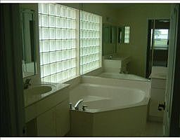 3rd image of 12611 Majestic Isles Dr