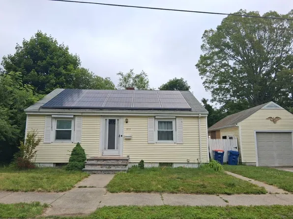 178 Lafayette St, New Bedford, MA 02745