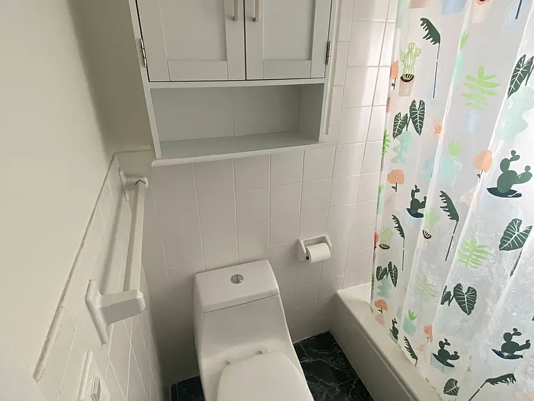 226 Harvard St #3 — Photo 12
