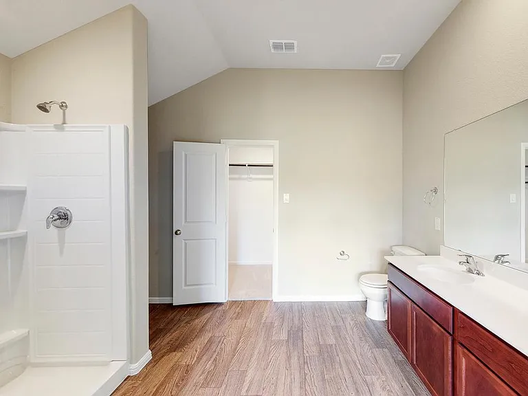 404 Bronze Forest Dr — Photo 36
