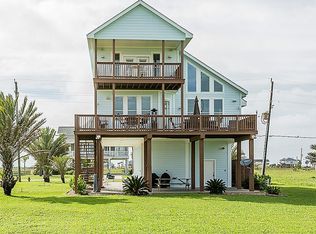 18807 Shaman Dr, Galveston, TX 77554