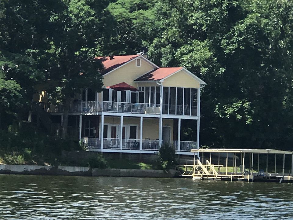 1st image of 142 Hanna Ln
