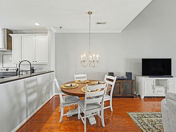 4th image of 2532 Asher View Ct