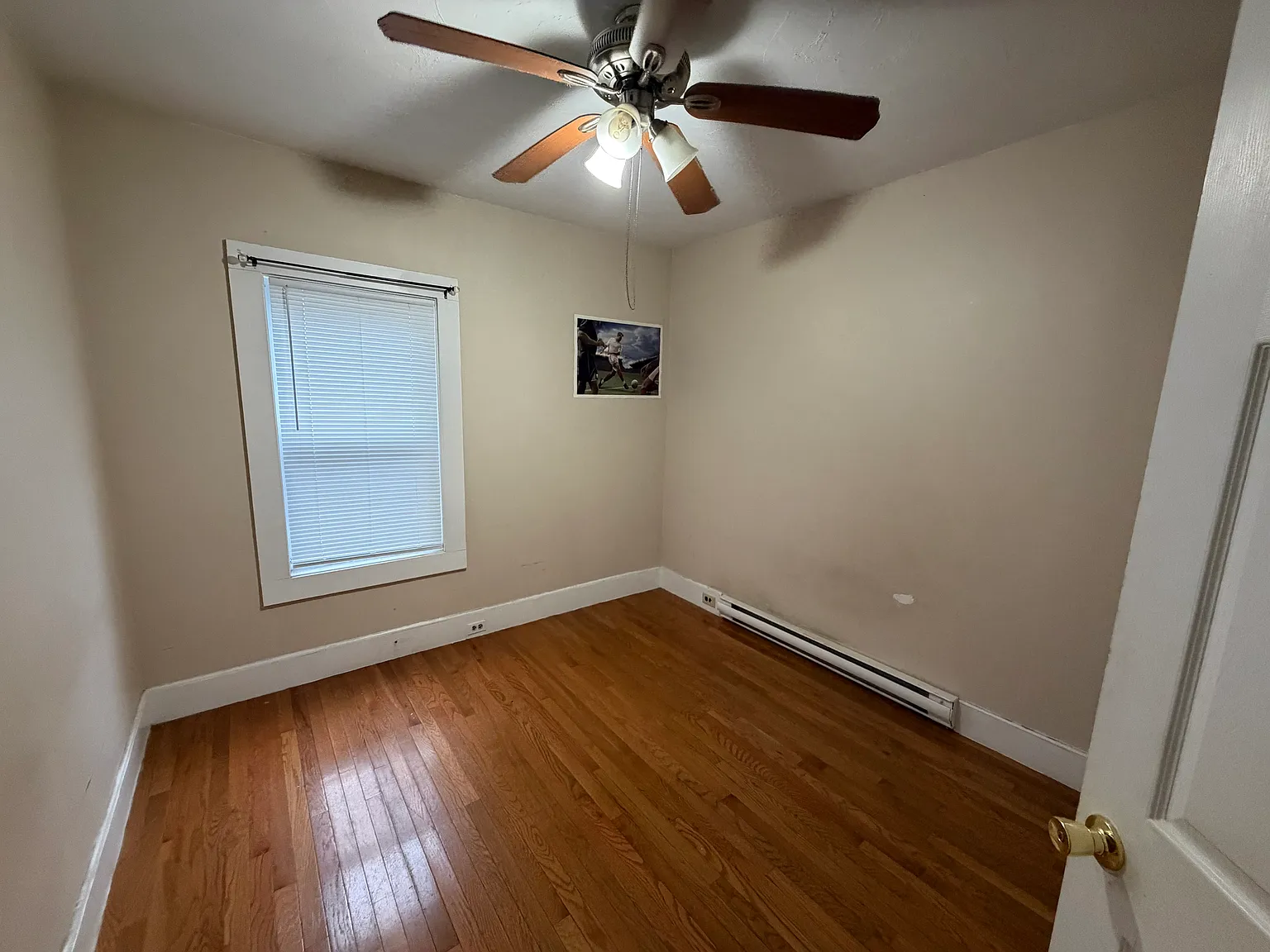 2 bed, 800 sqft, $2,000 — Photo 2