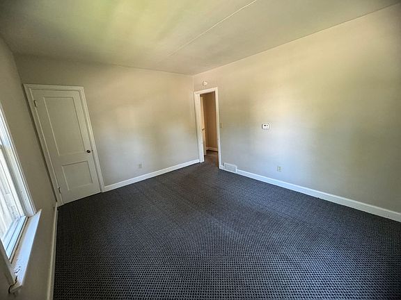 3rd image of 1228 Tremont Ave #3