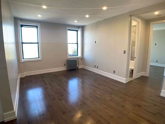 3rd image of 1908 Avenue K #E4