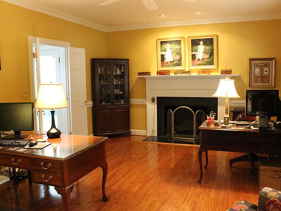 Formal living room/study