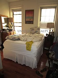 Rented by Universal Realty Group