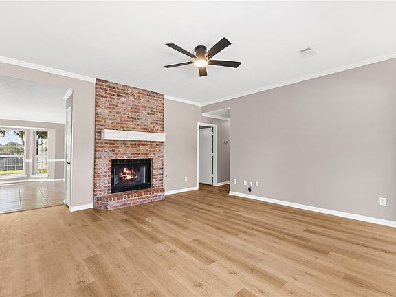4th image of 1510 Jasmine Ct