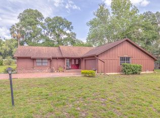 2714 N Saratoga Rd, Deland, FL 32720
