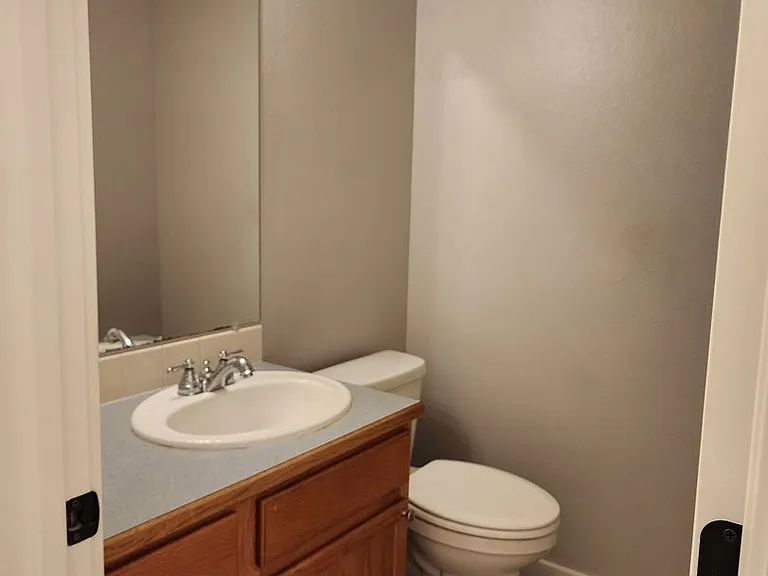 1416 S Skyline Dr — Photo 16