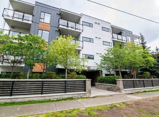 1521 26th Ave SW #303, Calgary, AB T2T 1C4