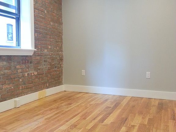 5th image of 2455 Frederick Douglass Blvd APT 1F