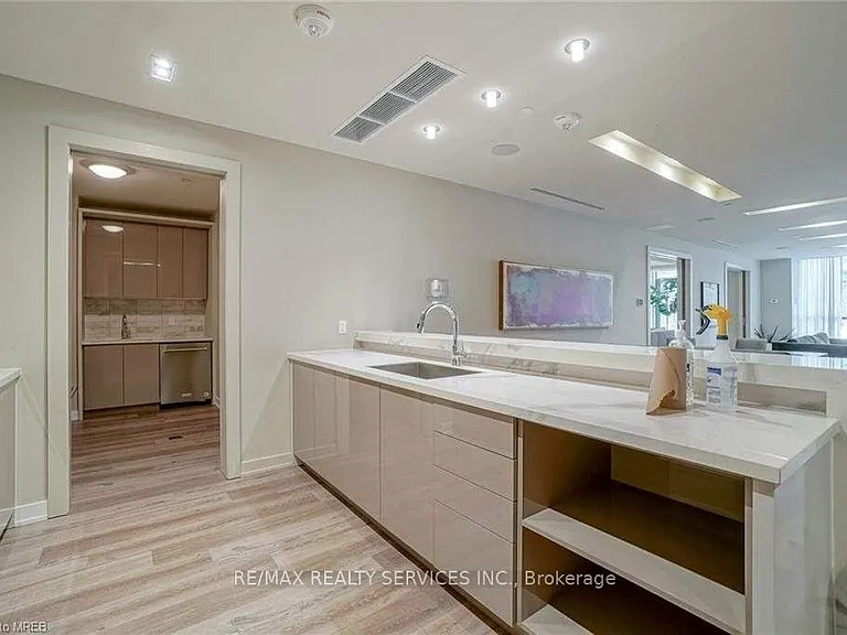 4085 Parkside Village Dr #1005 — Photo 37