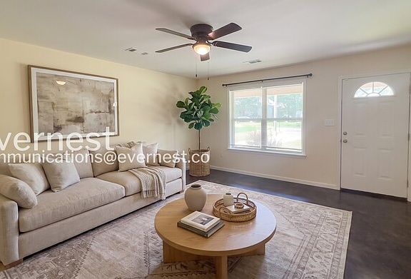 3rd image of 718 Court St