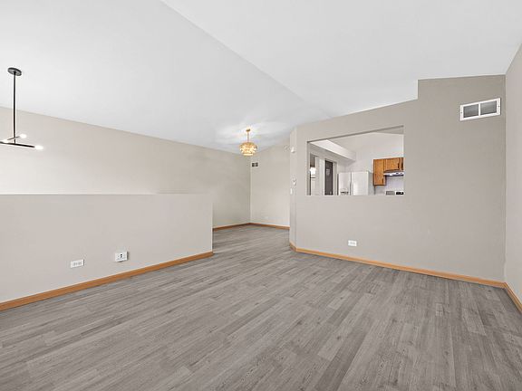 3rd image of 674 Four Seasons Blvd